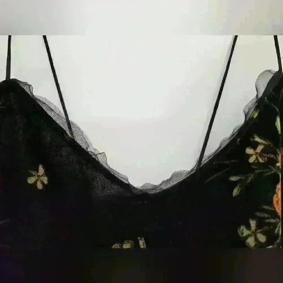 Zara Basic Velvet Tank Top | Floral Camisole - Picture 4 of 5